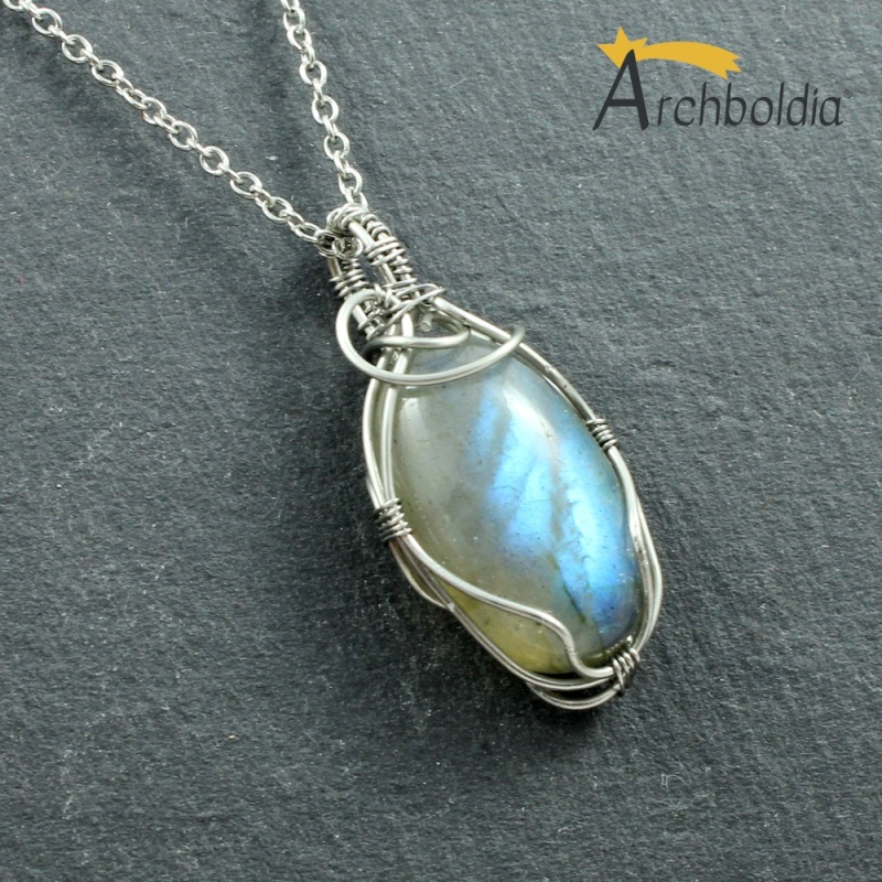 Náhrdelník salpa s modrým labradoritem