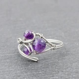 Prsten s ametystem