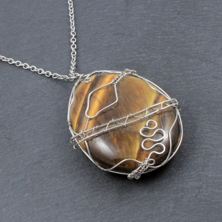 Náhrdelník had chřestýš na tygřím oku