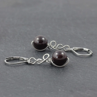 Granátové náušnice – model Zrození